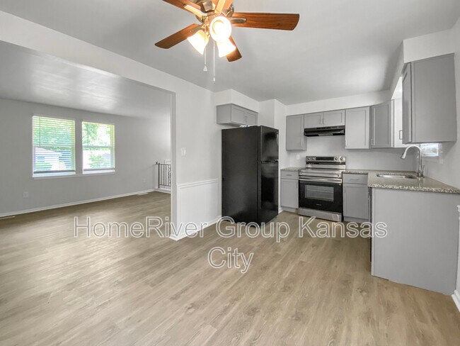 Building Photo - 8913 E 89th St