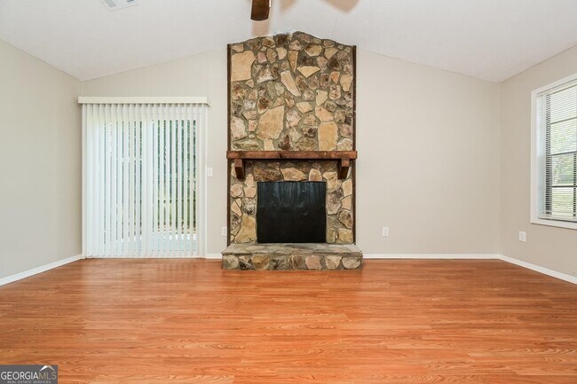 Building Photo - 950 Brandon Hill Way