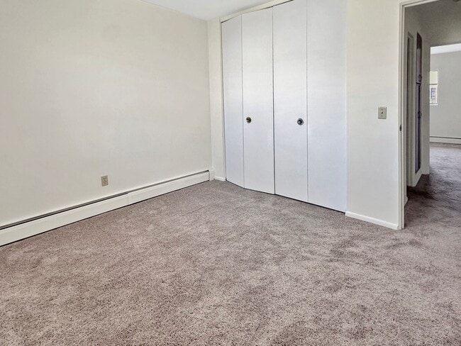 Foto del edificio - 2833 S Burdick St