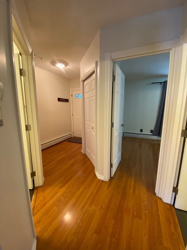 Photo - Cozy 2-Bedroom Condo with Underground Parking in Victoria Park