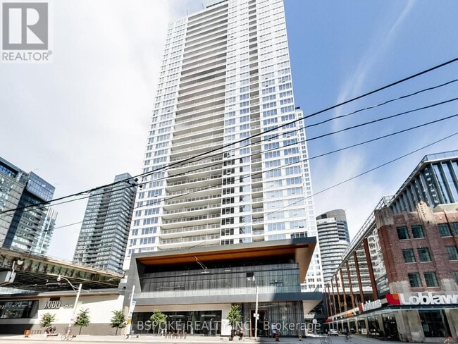 Photo du bâtiment - 19 Bathurst St