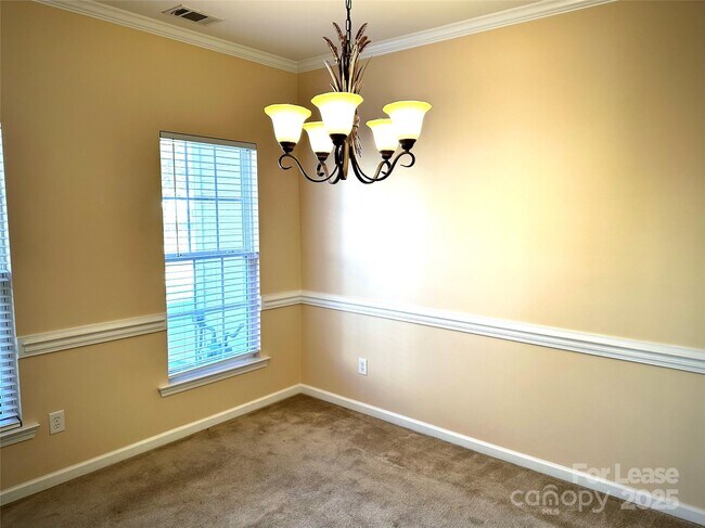 Foto del edificio - 7946 Mariners Pointe Cir