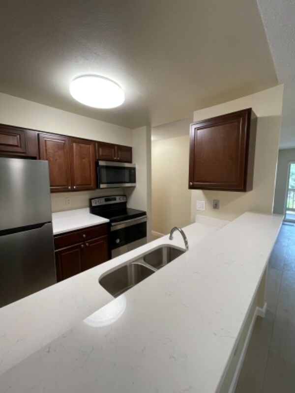 Primary Photo - 14751 E Tennessee Dr
