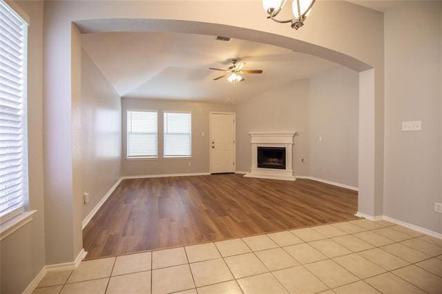 Foto del edificio - 1933 Joe Pool Dr