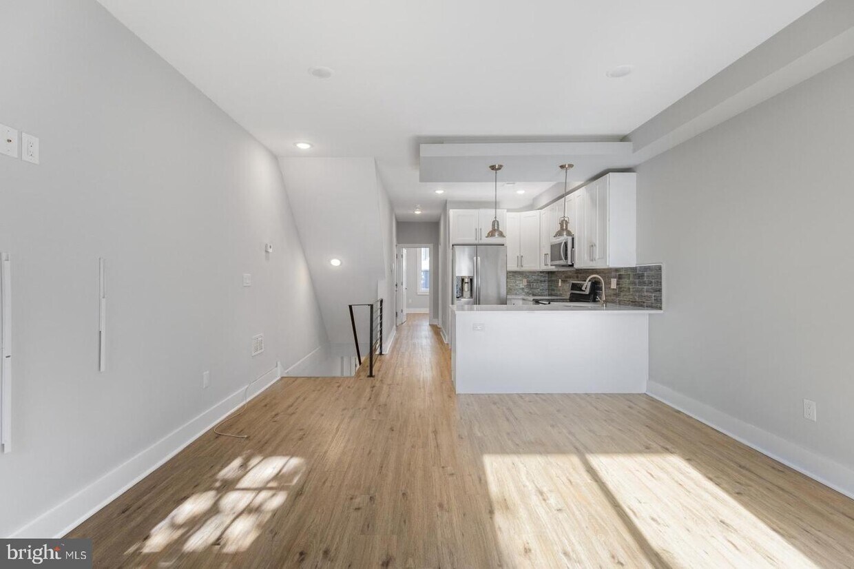 2333 Jasper St Unit A, Philadelphia, PA 19125 Room for Rent in Philadelphia, PA