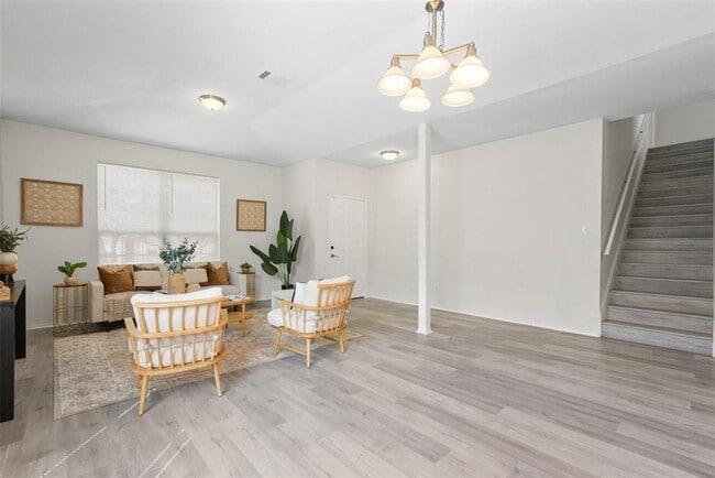 Foto del edificio - 11853 Gaelic Dr