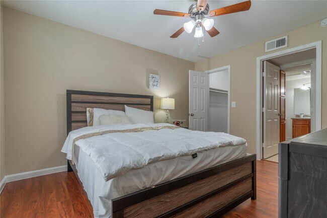 Foto del edificio - 6700 S Dairy Ashford Rd