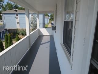 Building Photo - 2 br, 1 bath House - 378R E Washington St