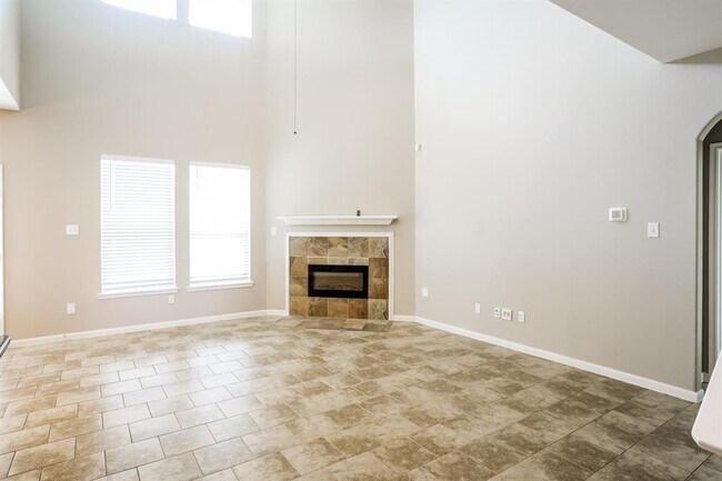 Foto del edificio - 27507 Frazier Rock Ct