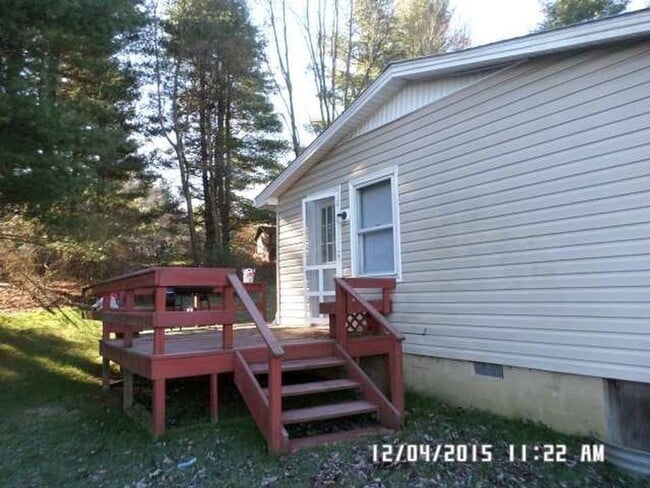 2 Bedroom 1 bath Duplex - 2 Bedroom 1 bath Duplex House
