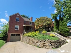Building Photo - 338 Broadmoor Ave