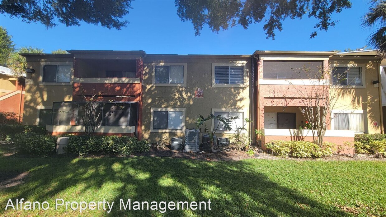 Primary Photo - 2 br, 2 bath House - 650 KENWICK CIRCLE Un...