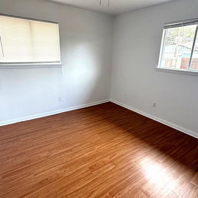 Foto del edificio - 2715 St Edwards Cir