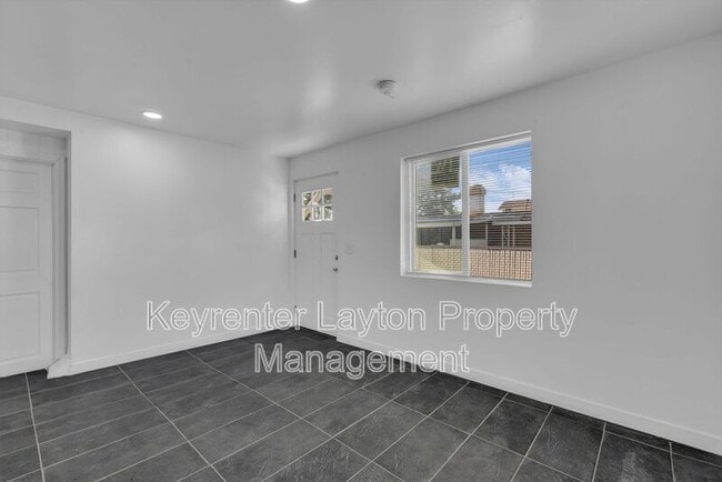 Foto del edificio - 775 N Diamond St