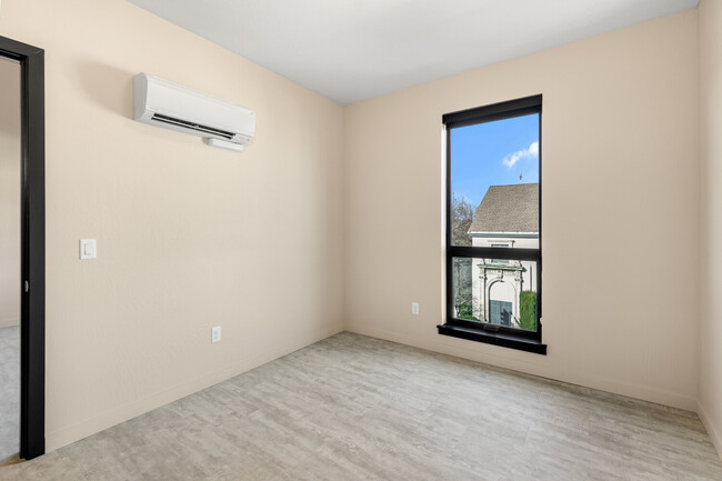 Building Photo - Genesis Apartments