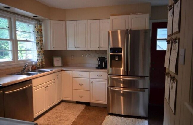 Building Photo - WEST LAFAYETTE SCHOOLS