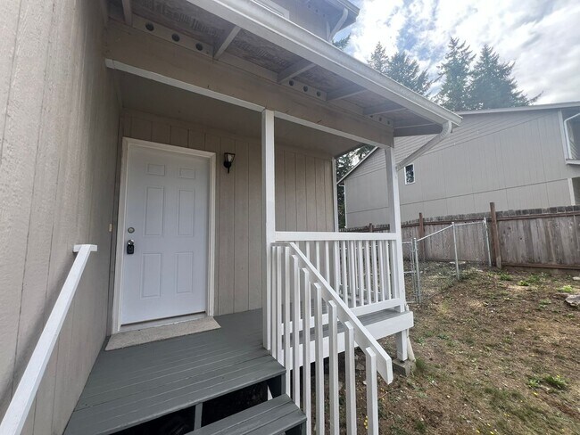 Foto del edificio - Remodeled Westside Duplex (B)