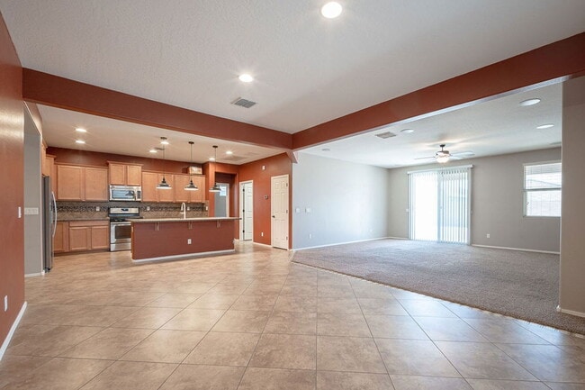 Building Photo - 16371 W Mesquite Dr