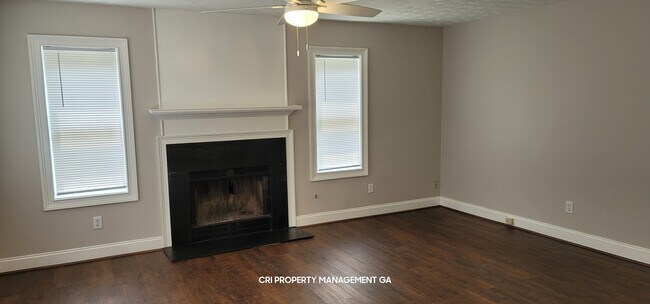 Building Photo - 555 Old Preston Trl