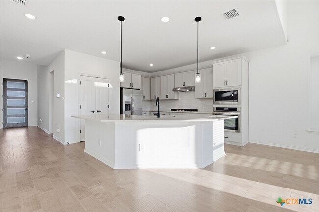 Building Photo - 13720 Jon Ryan Rd