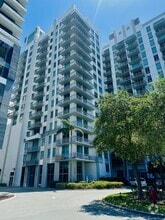Building Photo - 300 S Australian Ave