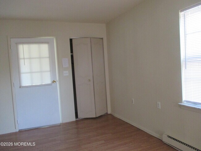 Foto del edificio - 829A Balmoral Ct