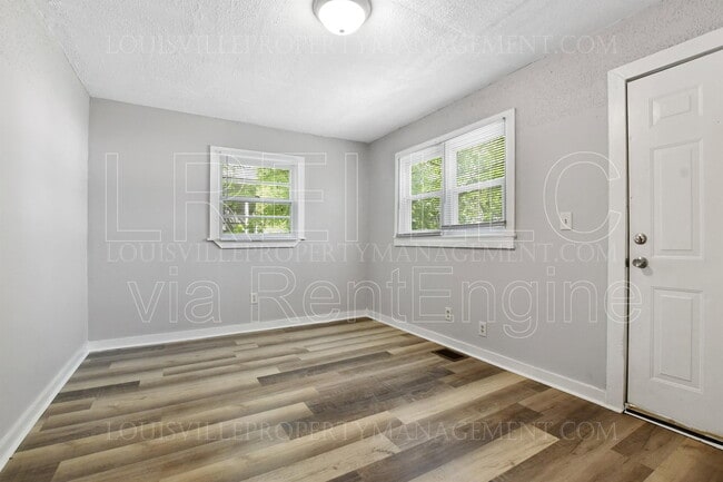 Building Photo - 4217 Grand Ave
