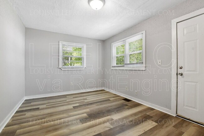 Foto del edificio - 4217 Grand Ave