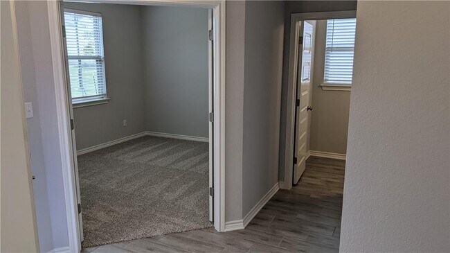 Building Photo - 2329 Pecan Island Dr