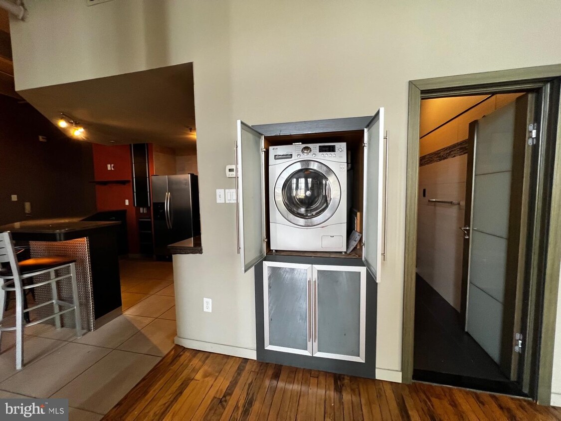 Foto principal - 1238 Callowhill St