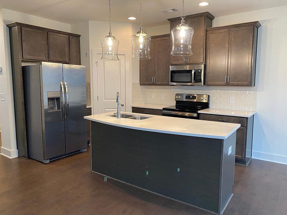 Foto del edificio - 107 N Auburn Landing Pl