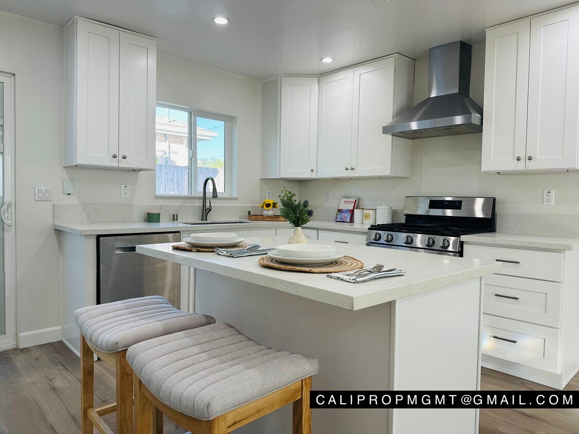 Foto principal - 2709 W Avenue 30