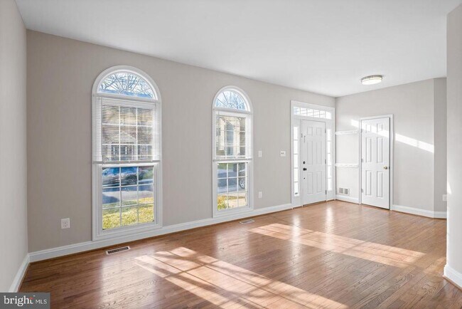 Building Photo - 2634 Antler Ct
