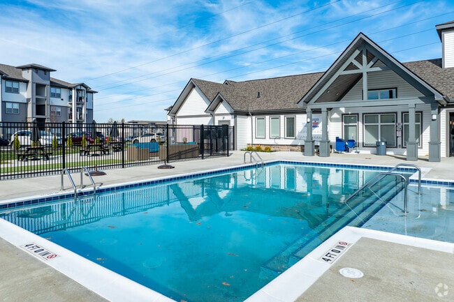 Building Photo - Retreat At Scioto Creek