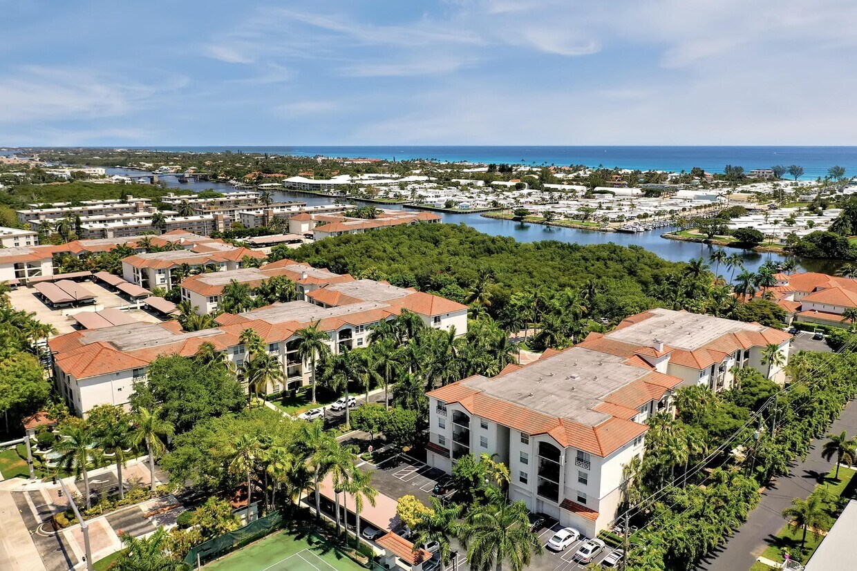 Foto principal - 3206 Tuscany Way