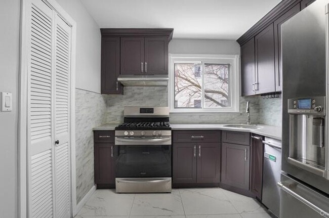 Foto del edificio - 14606 228th St