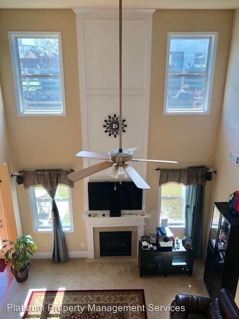 Building Photo - 4 br, 3 bath House - 480 Meadow Hill Dr