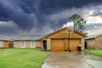Building Photo - 17330 Heritage Bay Dr