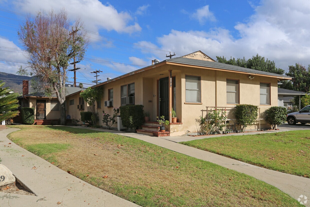 Building Photo - 1231 N Verdugo Rd