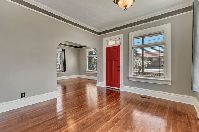 Building Photo - 2268 S 900 E