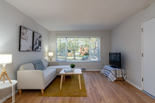 Interior Photo - Lindenwood Heights