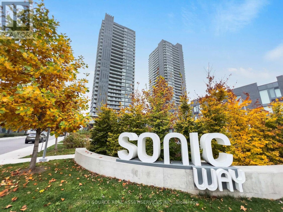 Photo principale - 2-2602 Sonic Way