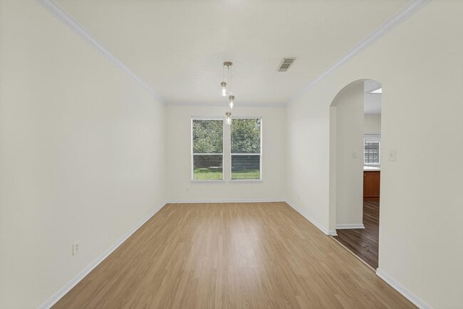 Building Photo - 15322 Vintage Oak Ln