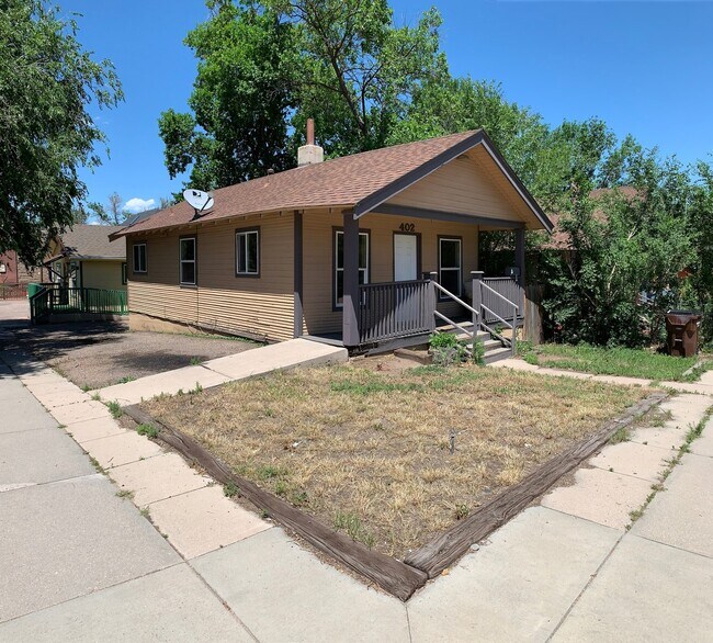 Building Photo - Downtown 2 Bed Cottage near Everything!