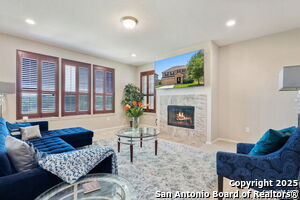 Foto del edificio - 7910 Emmeline Dr