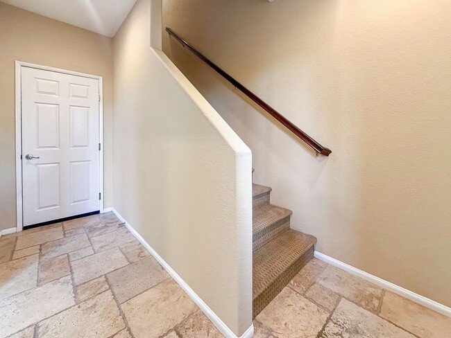 Foto del edificio - Stunning 3B/2.5BA Townhome in San Marcos w...