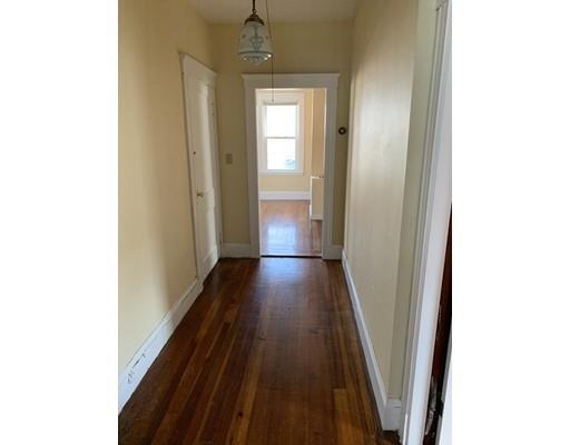 Foto del edificio - 572 Chestnut St