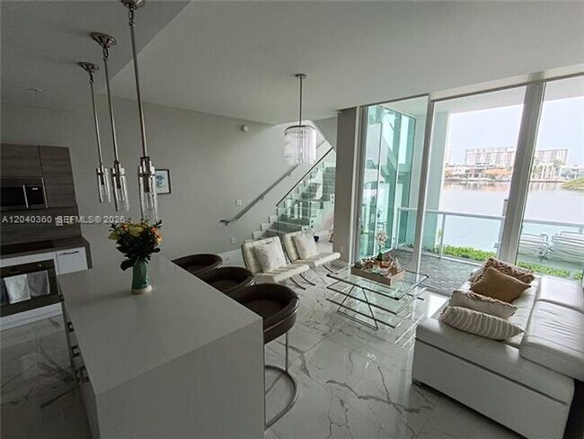 Building Photo - 400 Sunny Isles Blvd