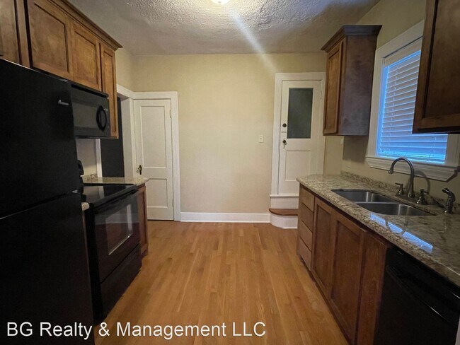 Building Photo - 1 br, 1 bath House - 224 Park Ave. H