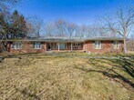 Foto principal - Welcome to this spacious 4 bedroom, 3 bath...